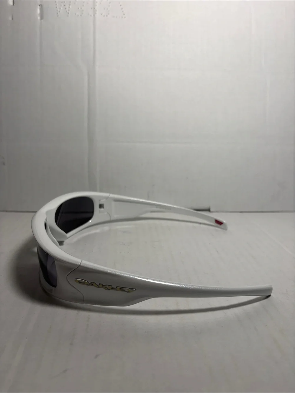 Oakley men sunglasses